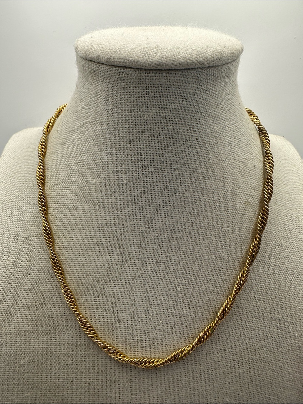 Crown Trifari Gold Tone Rope Chain Necklace Twist Cable 15" Choker Vtg Trifarium